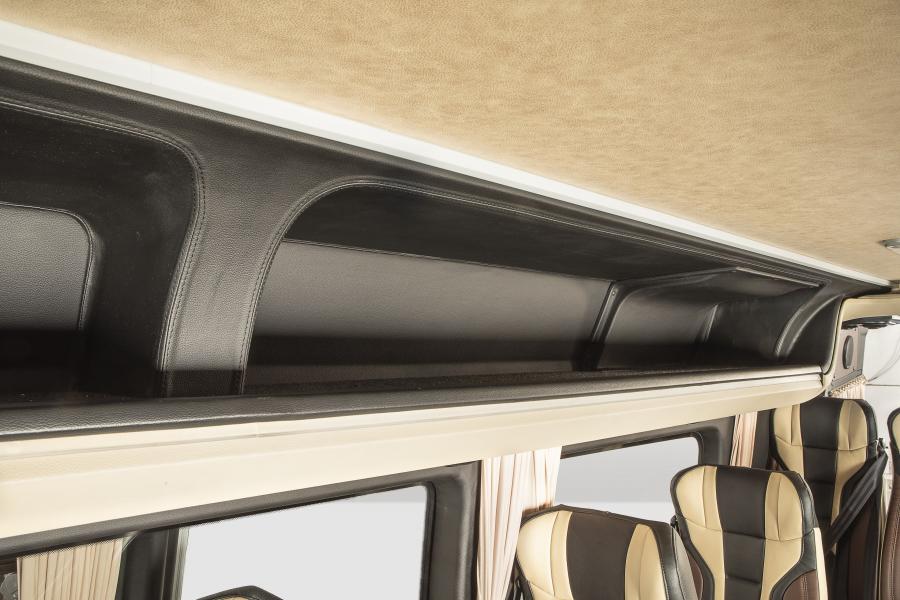 Интерьер Mercedes-Benz Sprinter Tourist 516 CDI 2019 года  (RU) (фото 8 из 14)